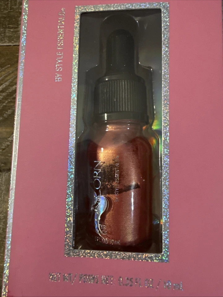 Style Essentials Cosmic Unicorn Glow Illuminator Liquid Highlighter - Image 3 of 4