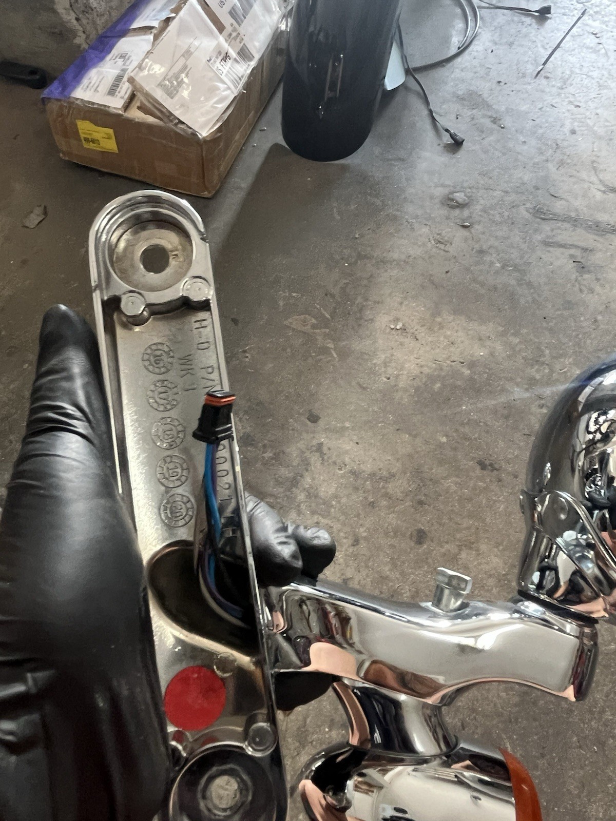 Harley  Auxiliary Driving Passing Lamps Turn Lights Bracket 14-20 Touring