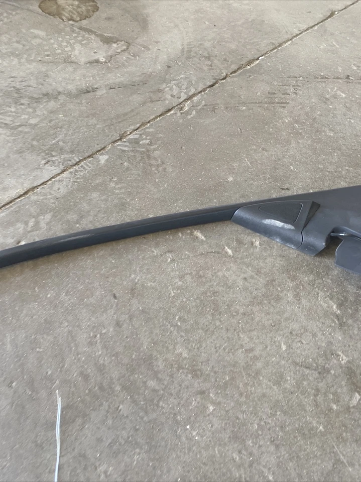 Moldura ventana puerta delantera izquierda Infiniti M35 M45 06-10 802D5-EG010 Foto 4 de 4