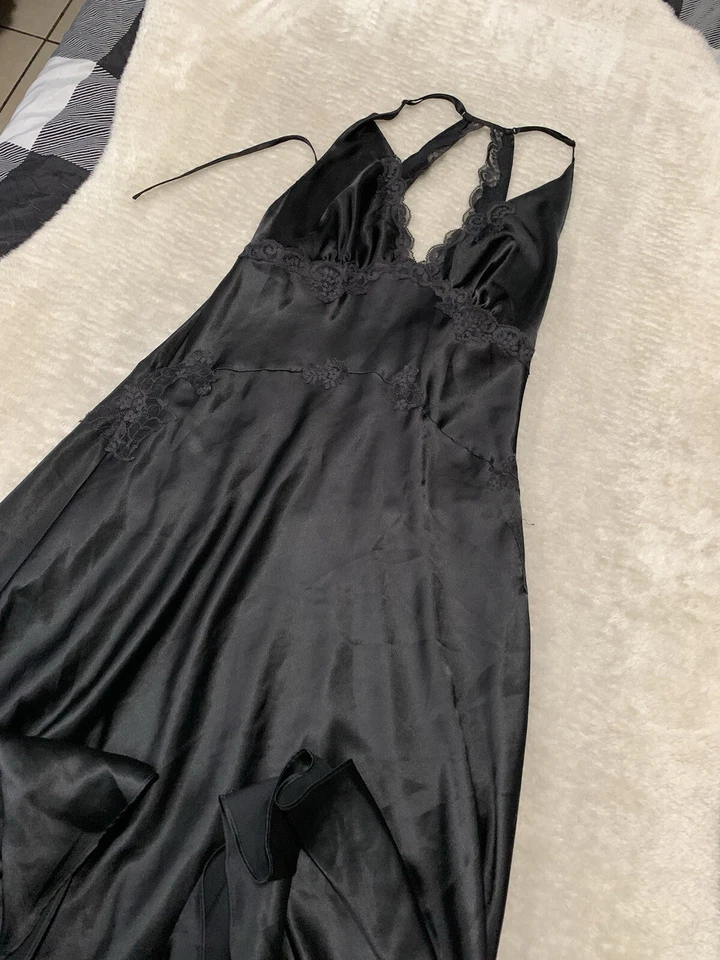 Vestido largo de satén negro mediano Y2k Victoria’s Secret Foto 3 de 4