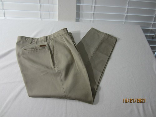 Wrangler Rista Mens Khaki Pants Pleated 