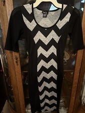 Women’s Rue 21 Sz Small Sweater Type Dress