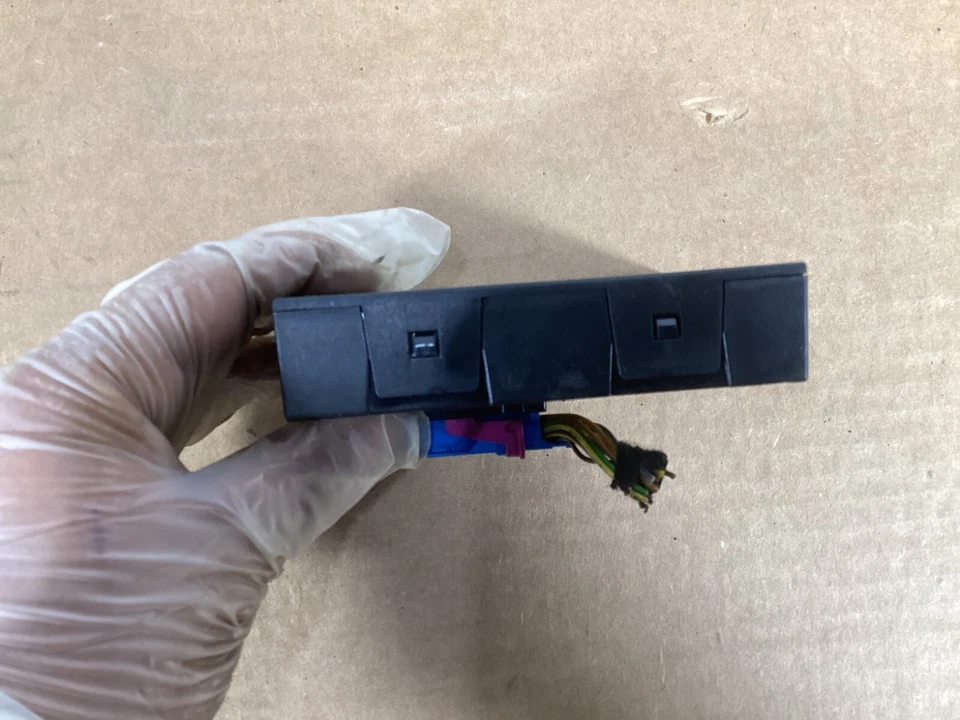 Модуль управления бесключевым доступом Audi A3 8 В 2015-2019 годов выпуска / Kessy 5Q0959435A от оригинального производителя. - Изображение 3 из 4