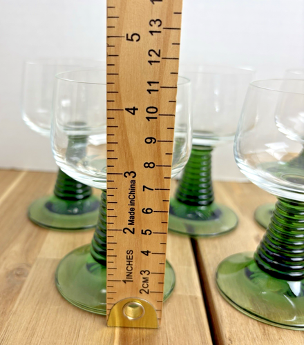 Set 5 calici bicchiere vino vintage Roemer verde tedesco a coste stelo alveare - Foto 5 di 5