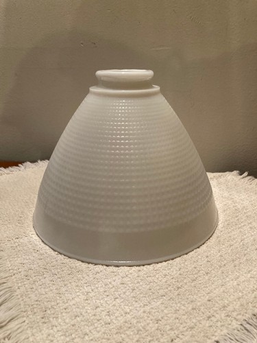 Vintage 8" Waffle Torchiere Lamp Diffuser Marked Corning 820120 ~ 2 1/8" Fitter - Picture 3 of 7