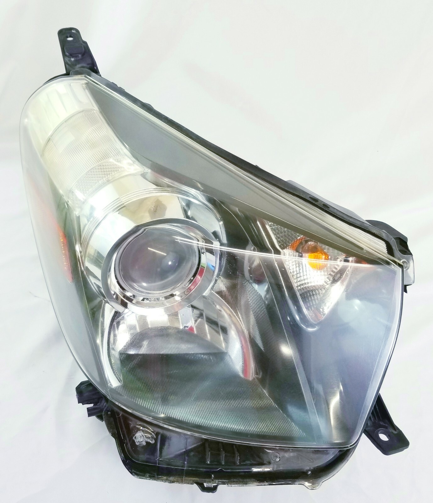 11, 12, 13, 14, 15 Scion IQ Headlight Right Hand RH Passenger Side Lamp