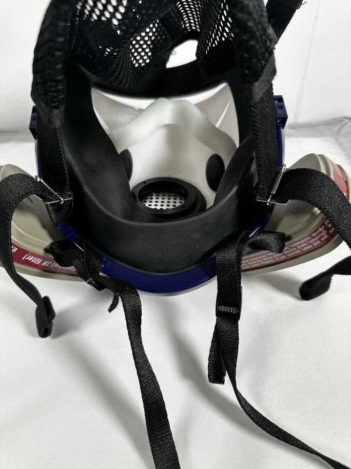 FacePiece Reusable Respirator-Gas Mask / GERSON Complete Spray Paint Kit Medium - Image 3 of 4
