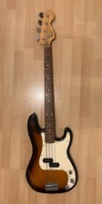 Fender Squier bass guitar + BA-25UK bass guitar combo amplifier