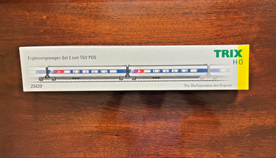 TGV EST-POS - TRIX 23439 - H0 - SNCF - 2 WAGEN 1. KLASSE - TOP! (L-6725)