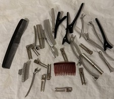 Lot of 30 vintage hair care salon clips, comb. Metal, Plastic