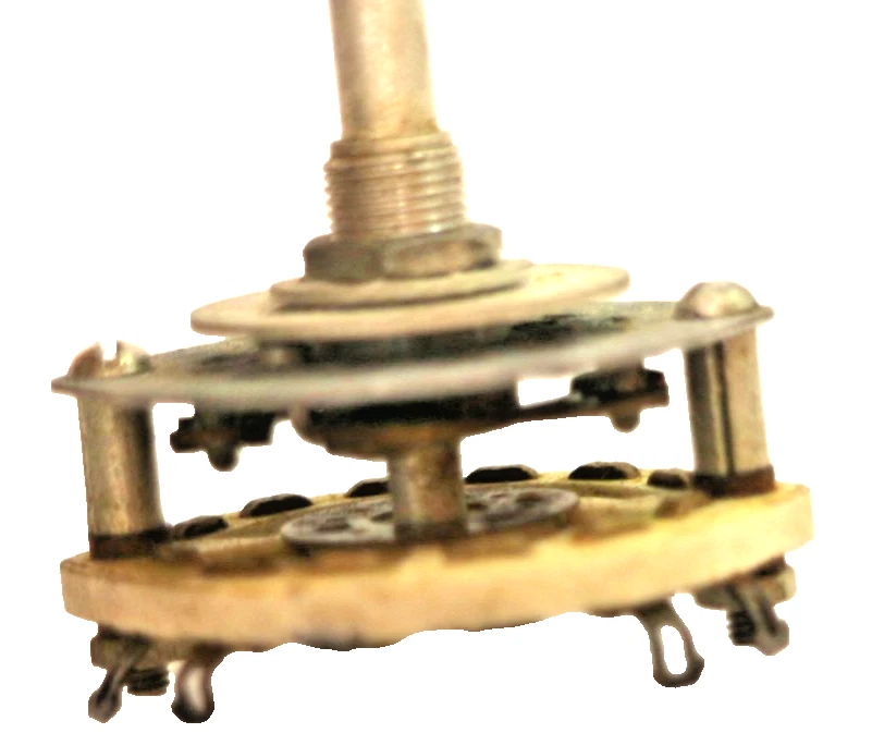 Interruptor giratorio miniatura Mallory 154L NUEVO Foto 3 de 4