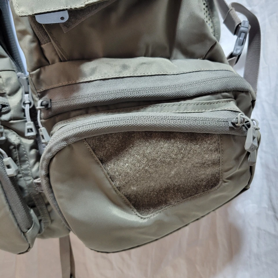 Simms Waypoints Vest Convertible Greystone Fly Fishing Outdoors - Image 3 of 4