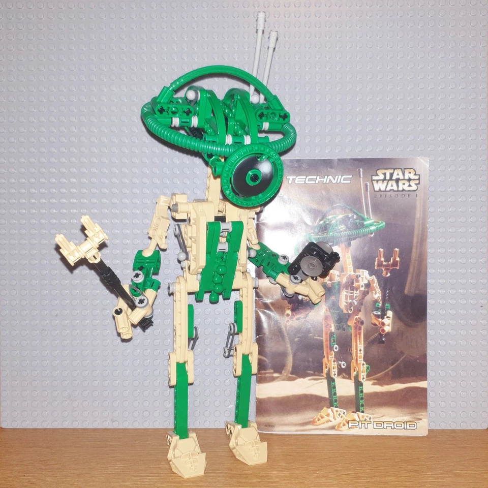 LEGO Technic 8000 Pit Droid