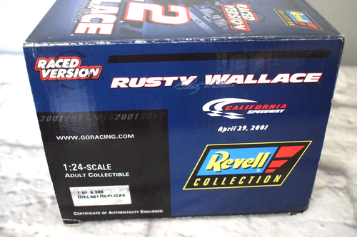 Revell Rusty Wallace #2 Miller Lite 4/29/01 Raced Version 2001 Ford Taurus 1:24 - Picture 12 of 13