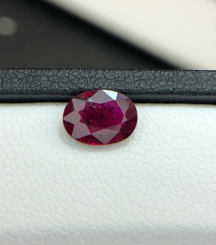 1.20 Cts Ruby Pigeon Blood Color Oval Shape loose gemstone From Mozambique - Picture 2 of 10