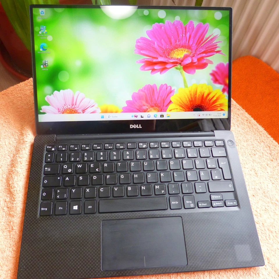 Dell XPS 13 9350 KOHLEFASER UltraBook 13 Zoll 4K UHD TOUCH Windows 11 l 16GB RAM - Bild 3 von 4