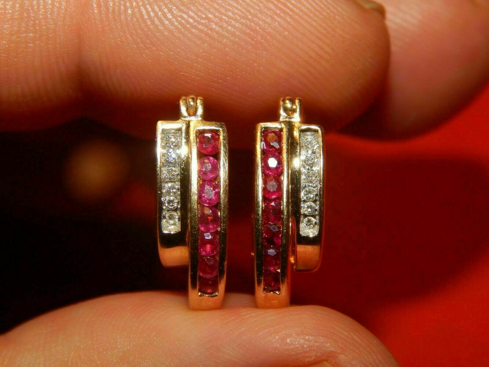 0.40 Ct Simulated Ruby Womens Huggie Hoop Earrings in 14K Yellow Gold Plated