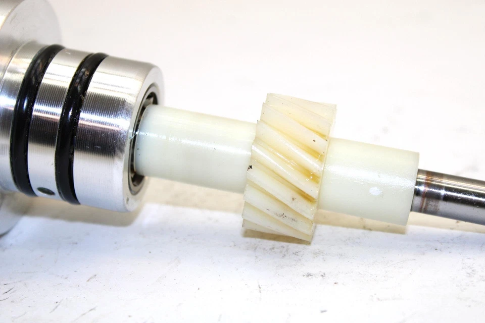 Ski-doo Mxz 600 2000 OEM bomba de aceite/eje de bomba de agua 420837421 Q3119 Foto 3 de 4