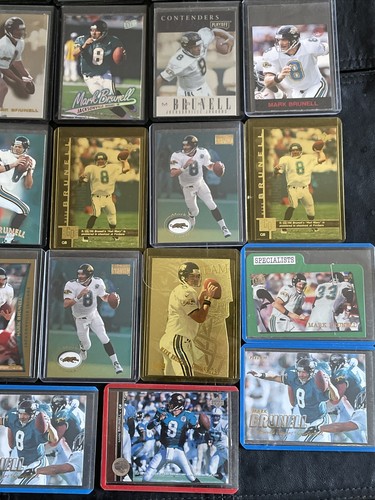 Mark Brunell Card lot (29) Jacksonville Jaguars top loaders included - Picture 4 of 5