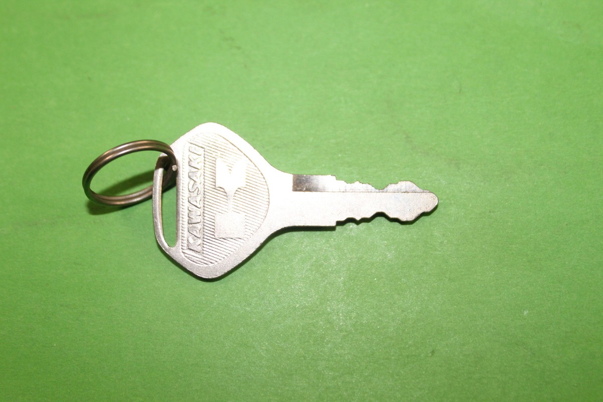 ビンテージ 電鍵 Vintage Kawasaki OEM Factory Pre Cut Motorcycle Key # 769 | eBay