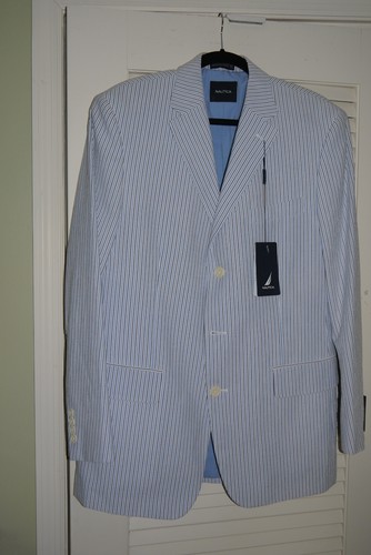 White Seersucker Sport Coat ~ Size 