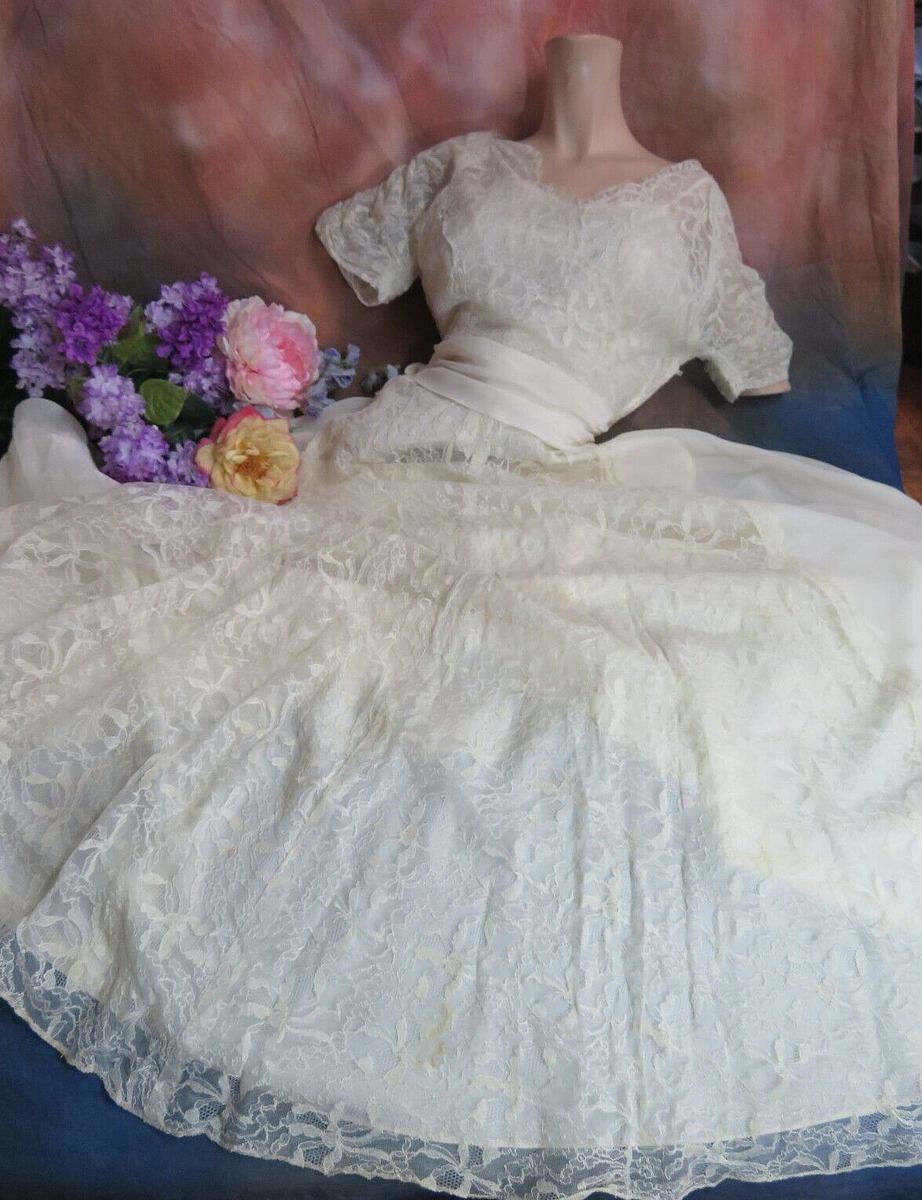VINTAGE 1952 EMMA DOMB wedding DRESS gown SILK chiffon VINTAGE 1952 EMMA DOMB wedding DRESS gown SILK chiffon