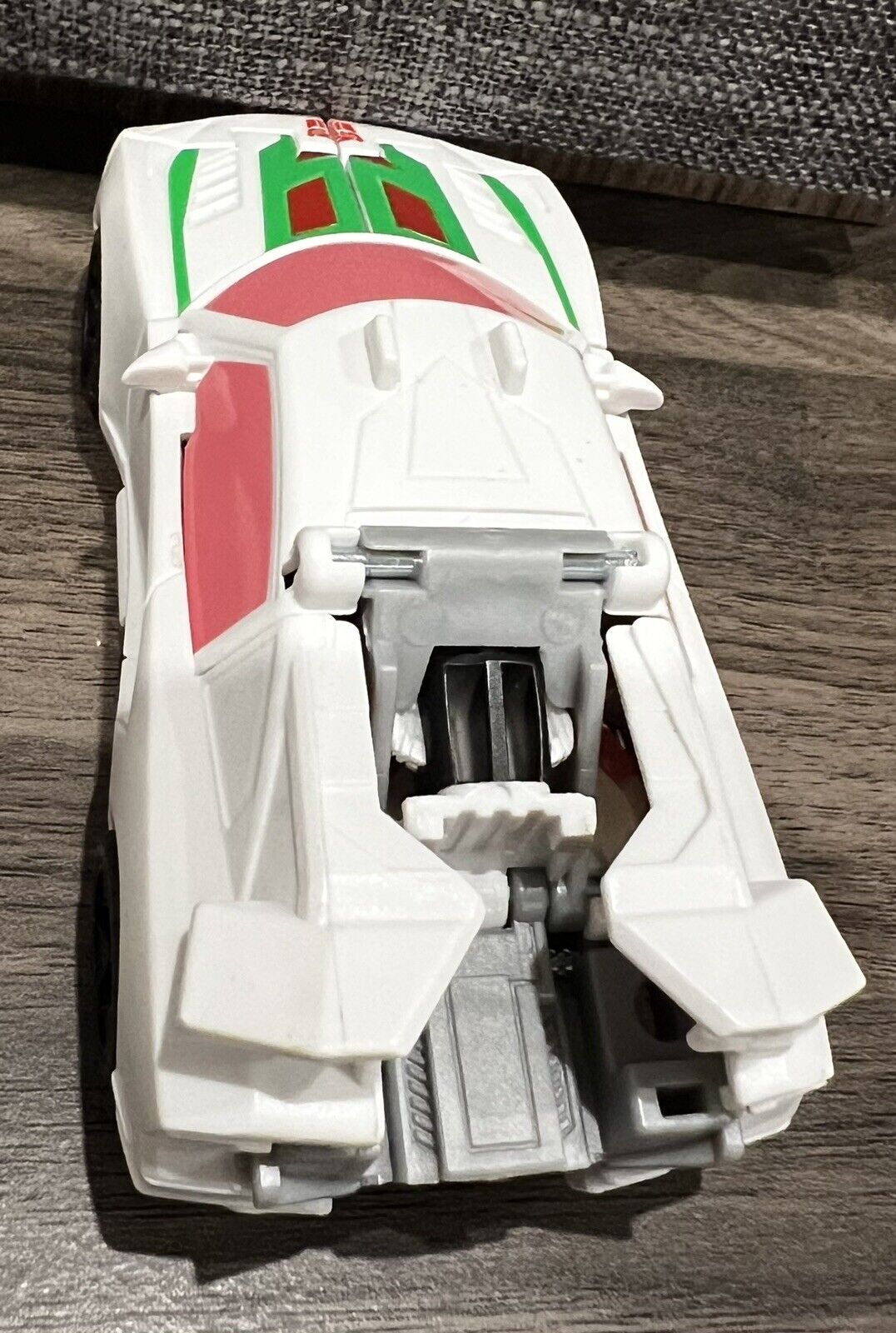Picture 8 of 9