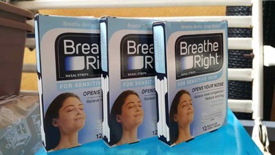Breathe right Sensitive Skin 12s (9556019234291)