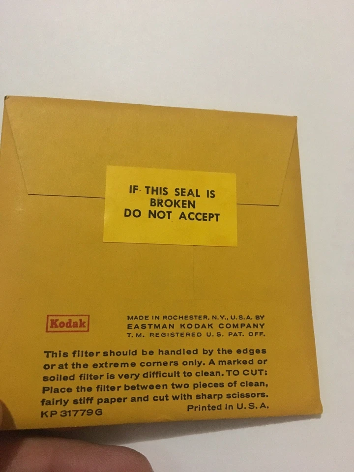 CC20B, 75mm Square Kodak Wratten 3" gelatin filter - Image 2 of 2