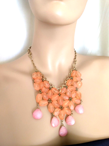 Coldwater Creek Bib Necklace and Earrings Color Peach/ Pink Stones Gold Chain - Picture 11 of 12