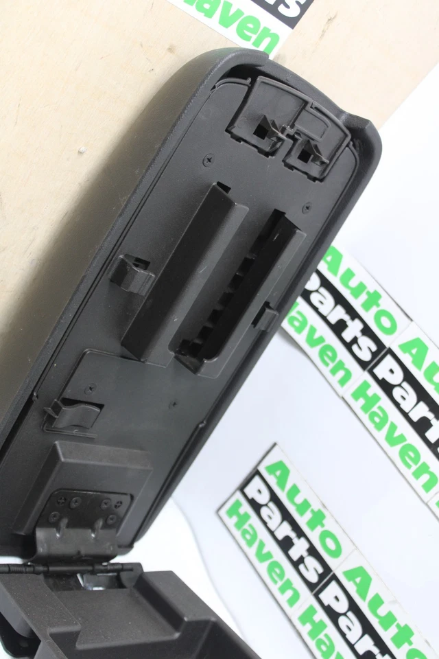 Saturn Aura - Tapa de consola central negra OEM reposabrazos de doble capa Foto 4 de 4