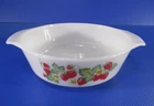 Pyrex Strawberries Vintage Anchor Hocking 436 USA One Litre Baking Dish Round
