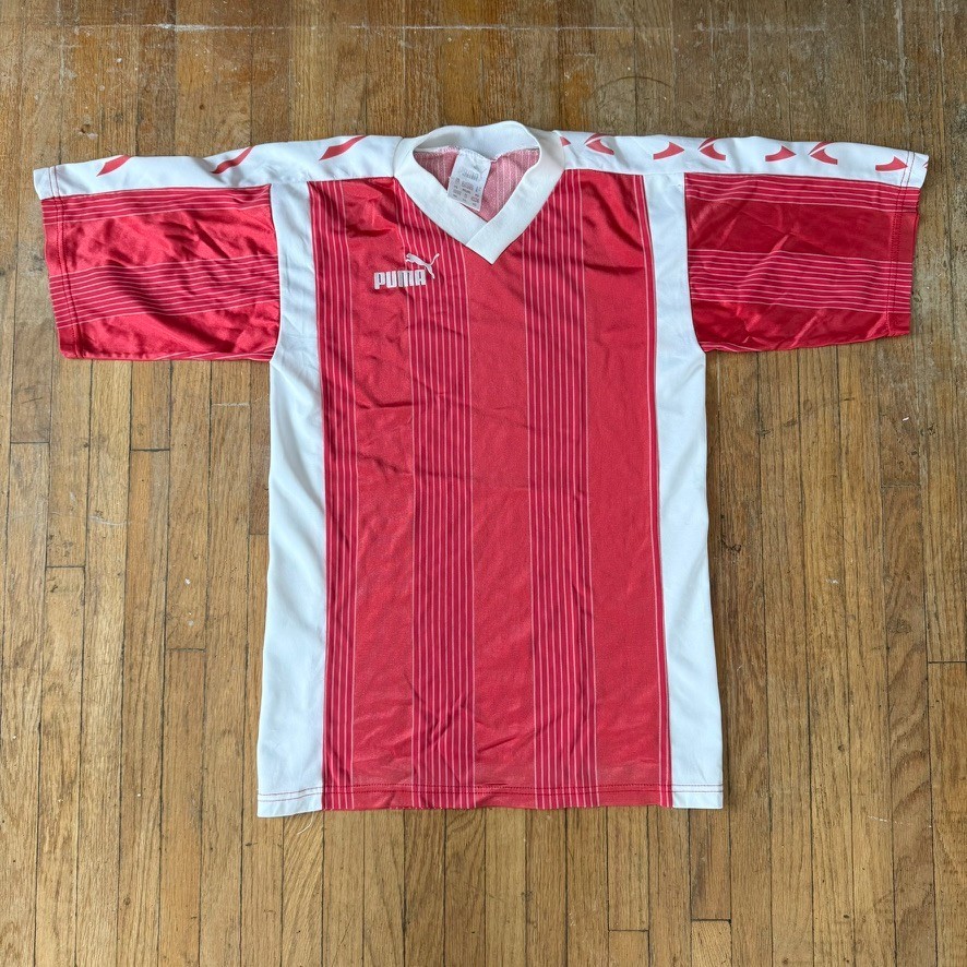 Vintage 90's Pink Salmon and White Puma Soccer Jersey V Neck sz. xs