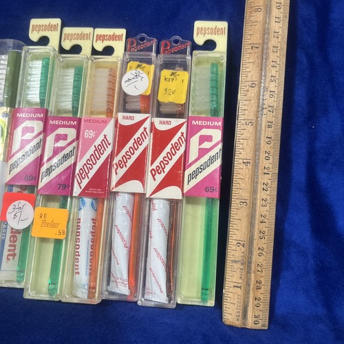 8 Vintage Medium Hard Tek Pepsodent Toothbrush Toothpaste Lot New In Box Lot #9 - Picture 5 of 6