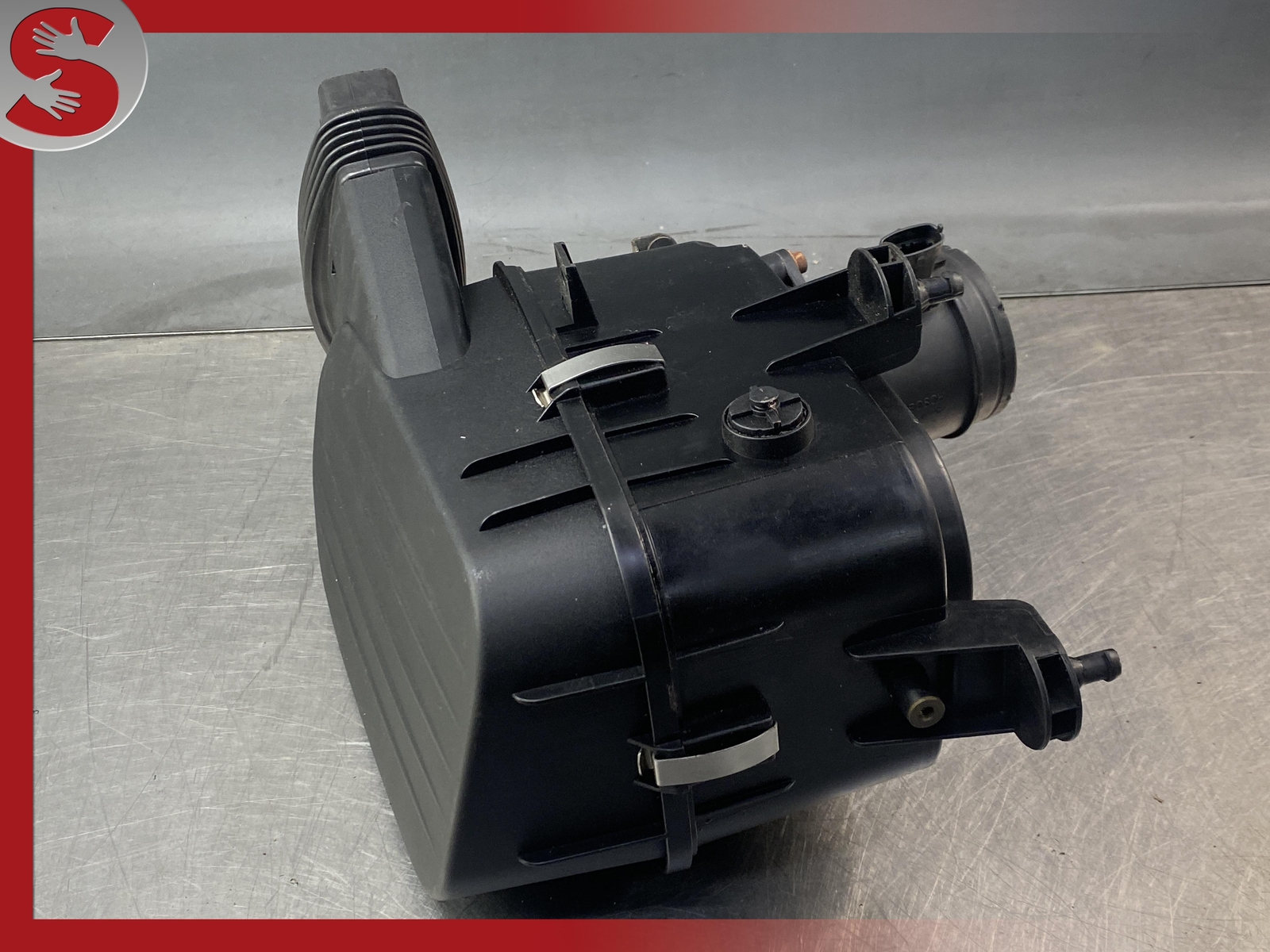 Maserati Ghibli 2014-2017 Right Air box top