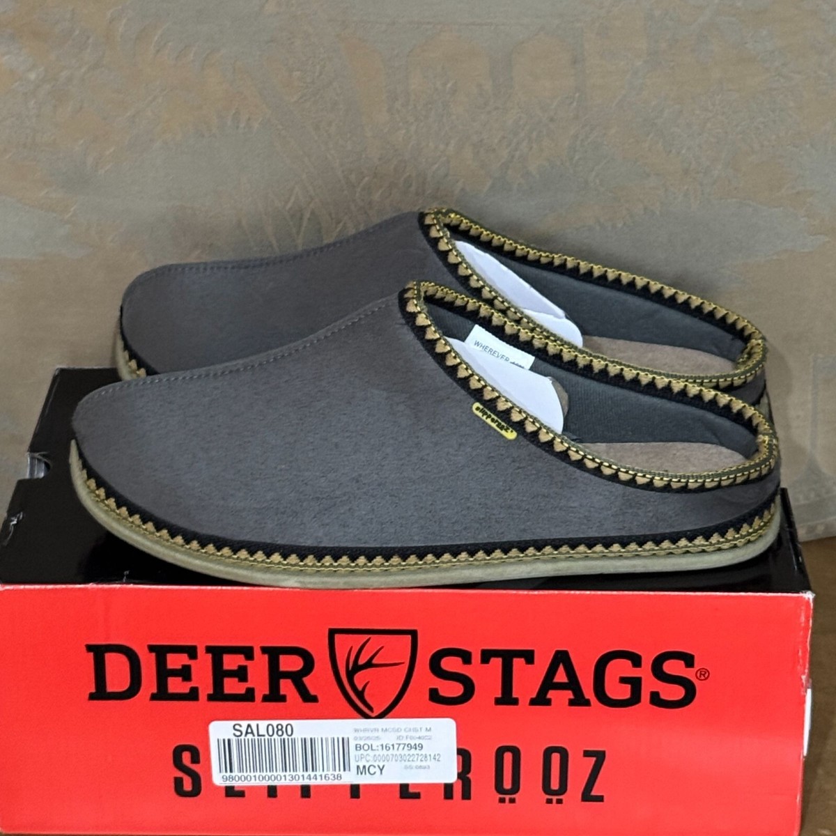 Deer Stags Wherever Slippers Men display picture 1