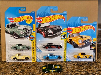 Hot Wheels Lot of 6 1967 Datsun Fairlady 2000 Fifteen 52 Yokohama