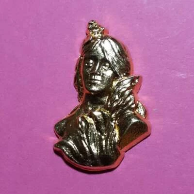 FÈVE BRASSERIE FLO "FEMME" Métal doré Année 1991 - Photo 1/2