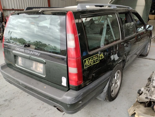 Colector Escape para VOLVO V70 FAMILIAR 2.4 T / 2.5 T 1999 3401641 - Imagen 5 de 16