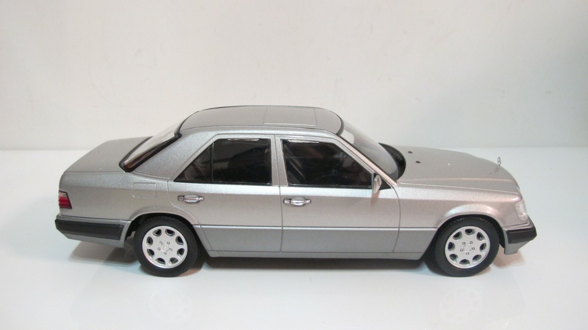 1:18 I-SCALE MERCEDES BENZ E320 E KLASSE FACELIFT W124