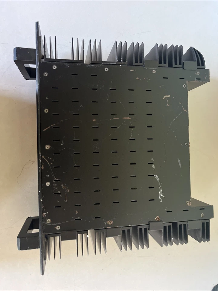 BRYSTON 7B ST СЕРИИ УСИЛИТЕЛЬ - Изображение 2 из 4