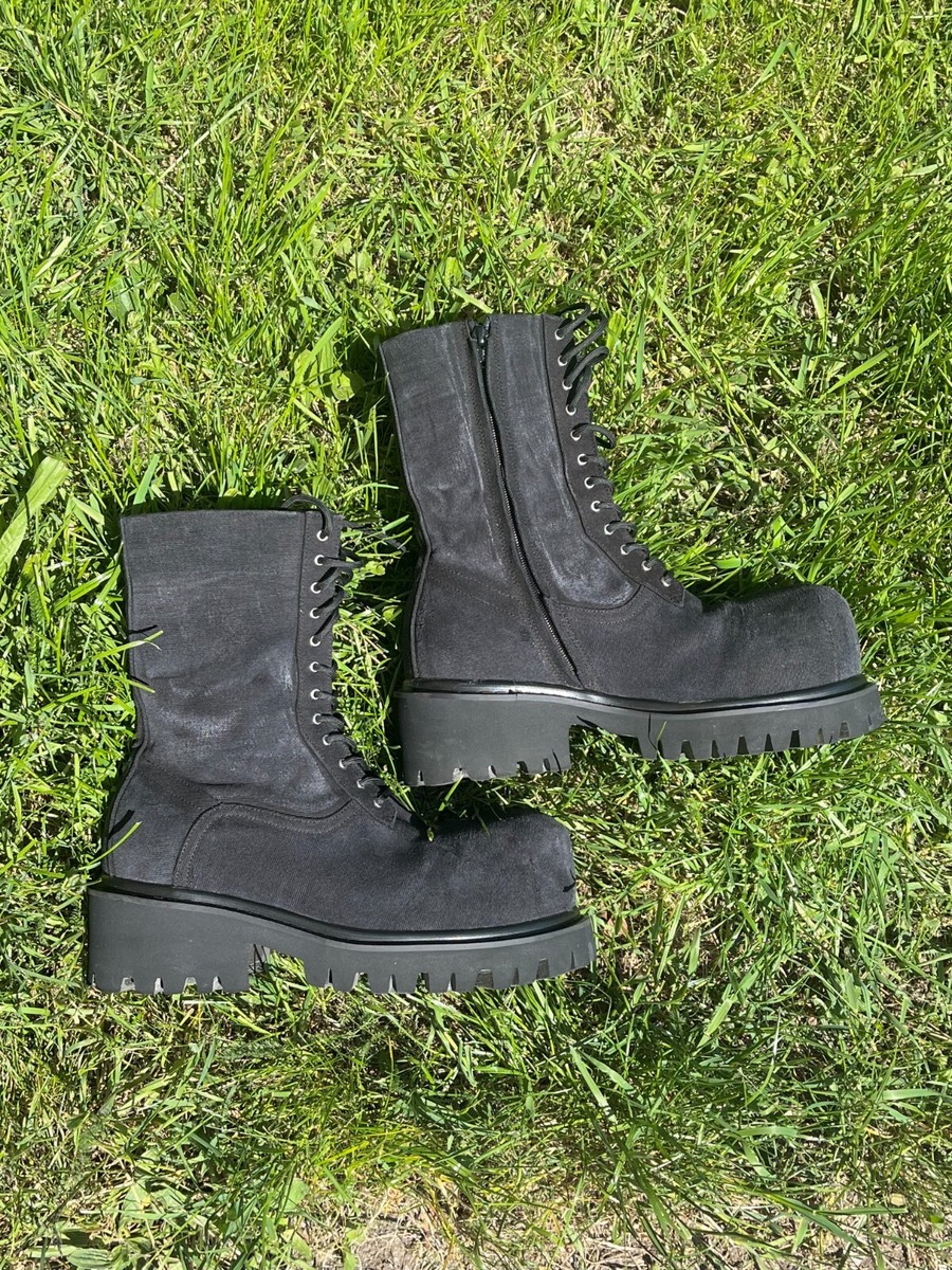 靴 BALENCIAGA STOMPER BOOTIE canvas 41 Balenciaga Men's Stomper Canvas Lace-Up Boots | Neiman Marcus