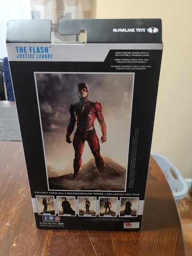 McFarlane Toys The Flash 7 inch Action Figure - MF15094 - Picture 11 of 12