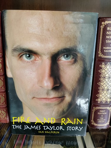 Fire and Rain: James Taylor Story_Ian Halperin_HCDJ_2000_1st Edn / 3rd Prnt_XLNT - Bild 1 von 12