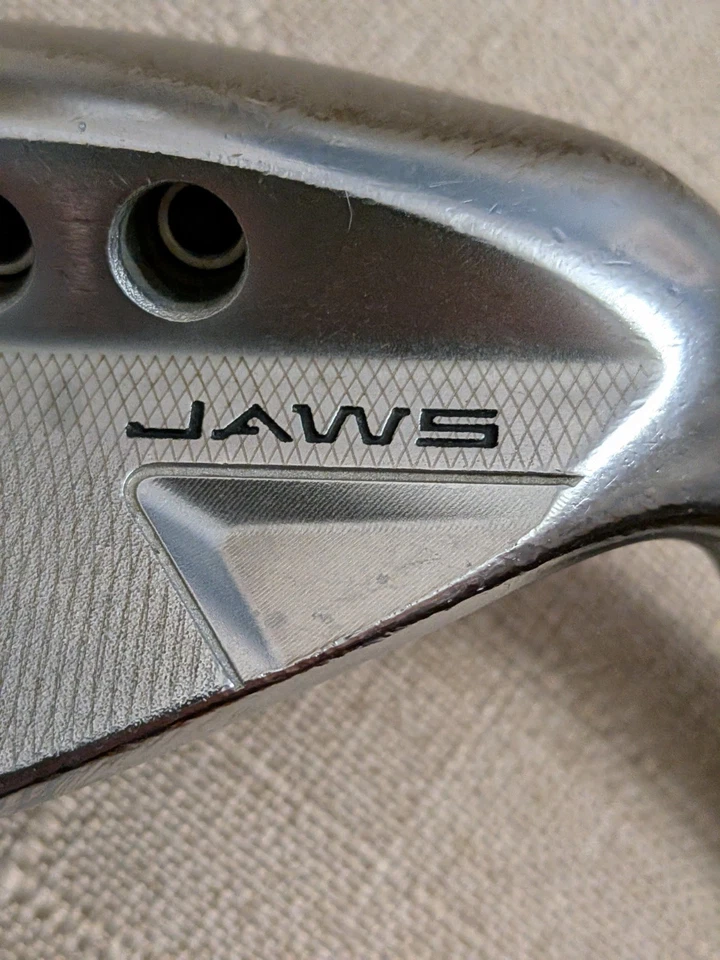 Mandíbulas Callaway Cromo Crudo Punta Completa Cuña 64°-10 *Solo Cabeza* Foto 3 de 4