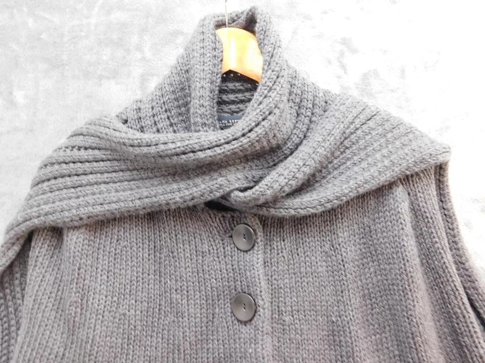 Suéter feminino Banana Republic médio grande lã merino malha cabo xale poncho - Imagem 2 de 4