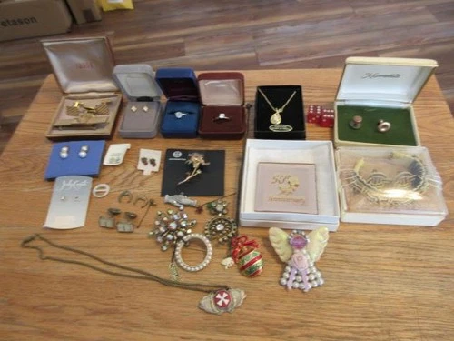 Vintage Estate Jewelry Lot - Rings Pins Necklaces - Some Gold Filled - Sterling