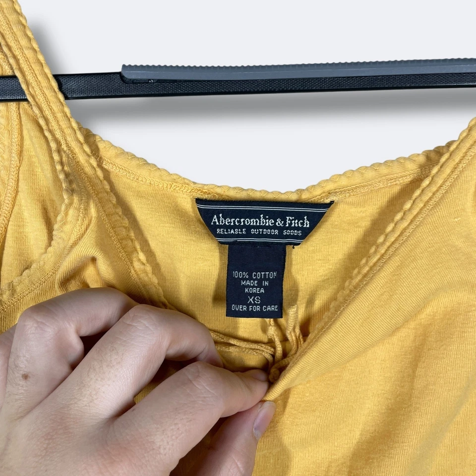 Винтажный Y2k Abercrombie Fitch бабочка Cami Майка женщин XS желтый минималистский - Изображение 3 из 4