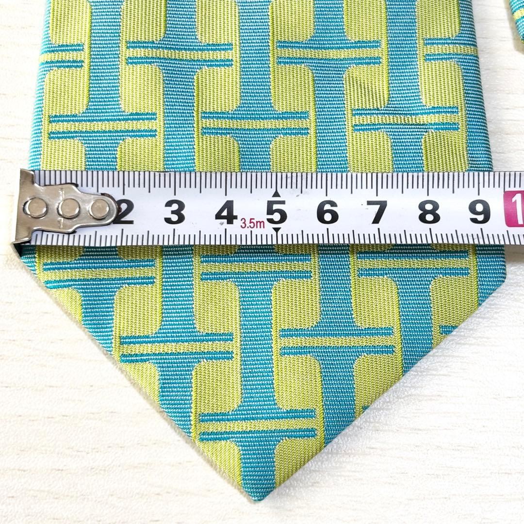 HERMES H pattern superb condition geometric tie m… - image 3