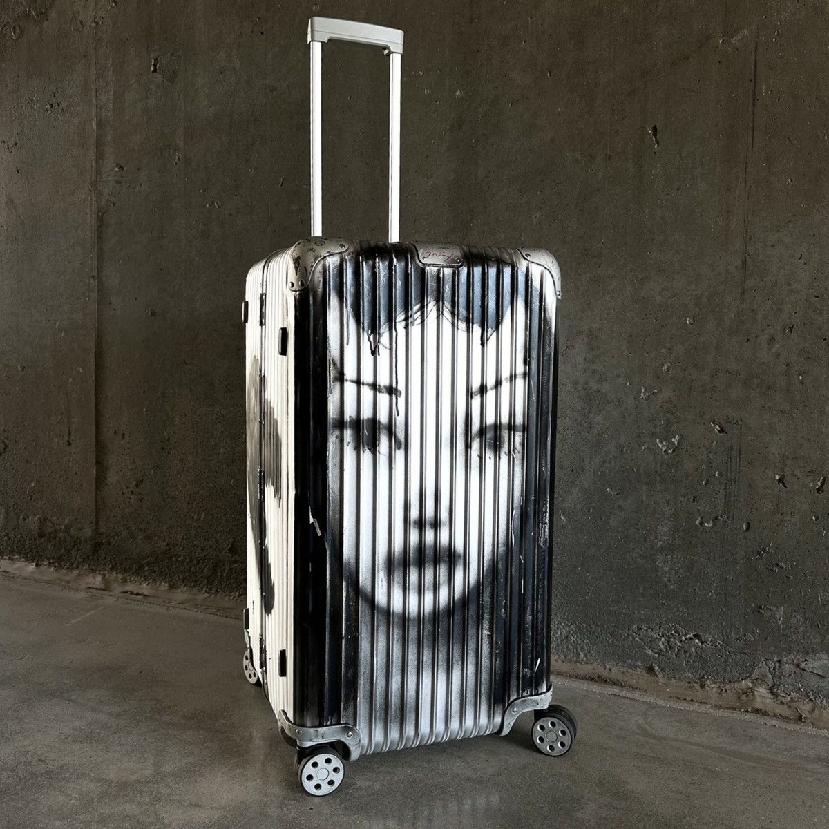 RIMOWA Trunk XL original【生涯保証付】 Original Trunk XL Large Aluminum Suitcase | Black | RIMOWA